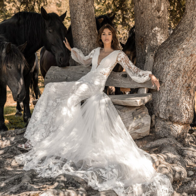 modello Barolo collezione Heidi Loves Peter Alessandro Angelozzi Couture abiti da sposa